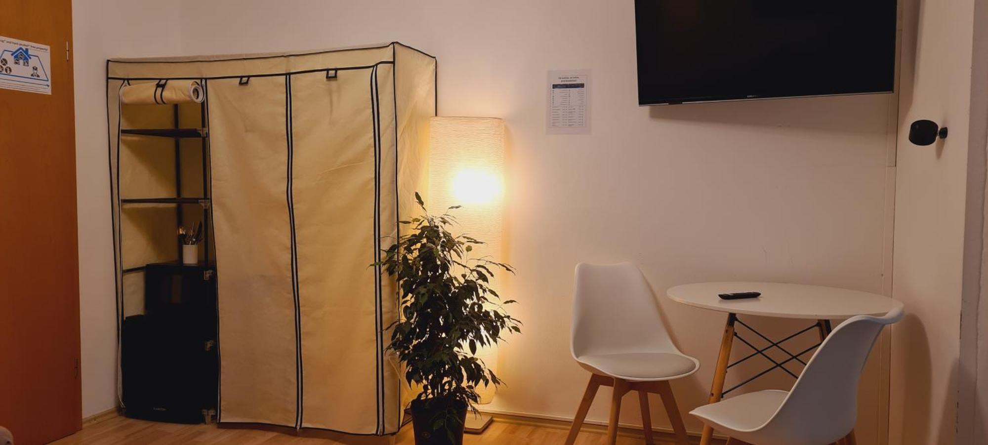 Lichtdurchflutetes Zimmer - Marienberg Waldbuttelbrunn Exteriér fotografie